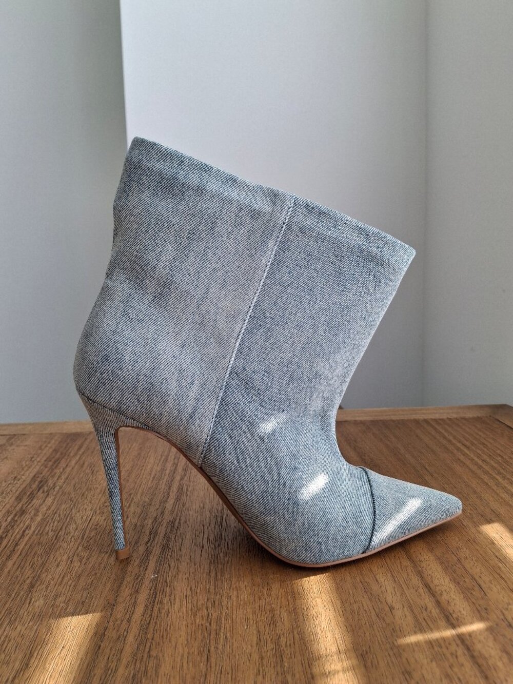 (New) Good American – Slouchy Ankle Boots (Indigo) / Women's US 7